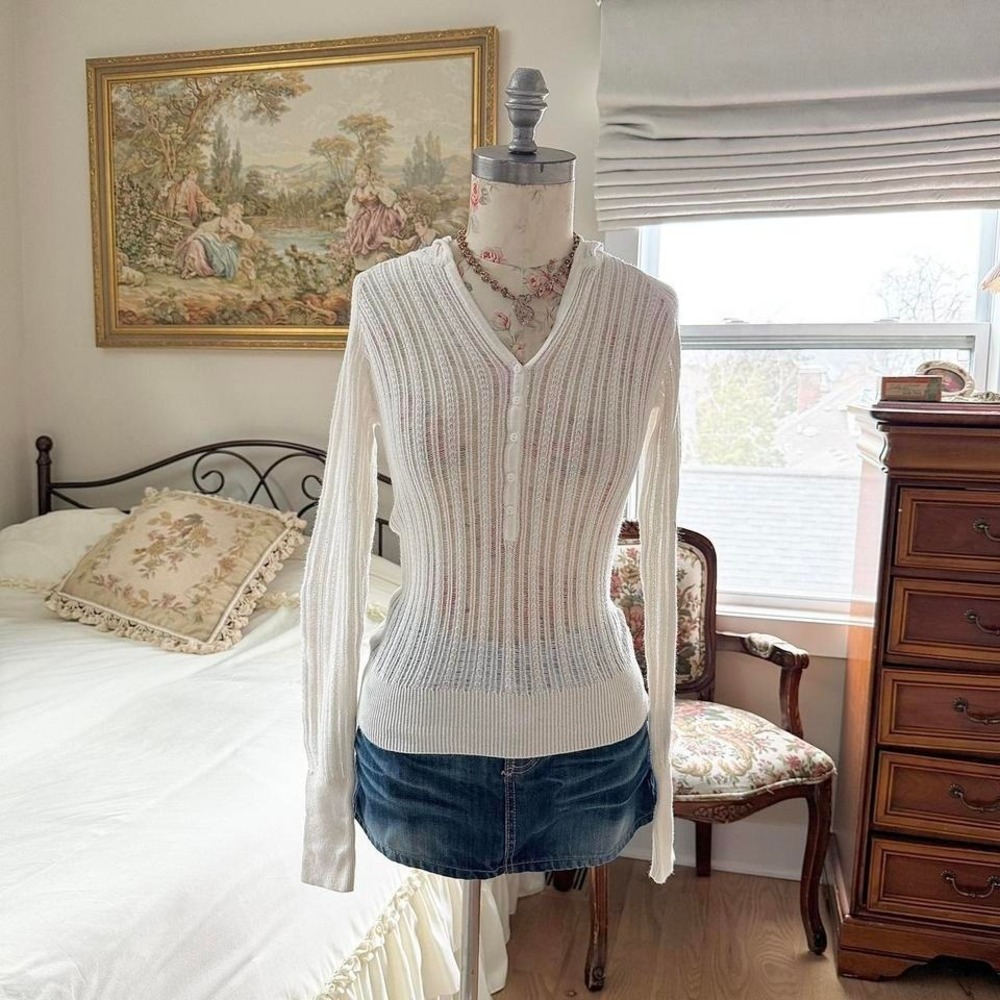 white‎ ribbed henley top  y2k so white ribbed long sleeve henley top size large
